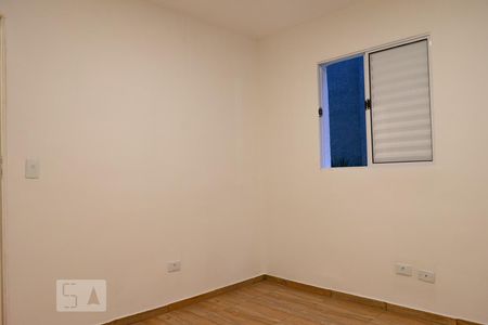 Quarto 1 de apartamento para alugar com 2 quartos, 60m² em Vila Mazzei, São Paulo
