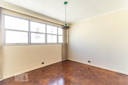 Apartamento à venda com 200m², 3 quartos e 1 vagaSala de jantar