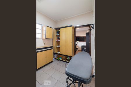 Casa à venda com 184m², 3 quartos e 3 vagasÁrea de serviço