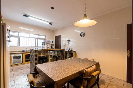 Casa à venda com 184m², 3 quartos e 3 vagasCozinha
