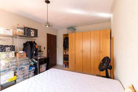 Casa à venda com 184m², 3 quartos e 3 vagasQuarto 1