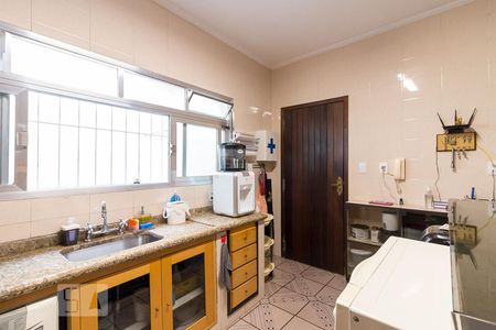 Casa à venda com 184m², 3 quartos e 3 vagasCozinha