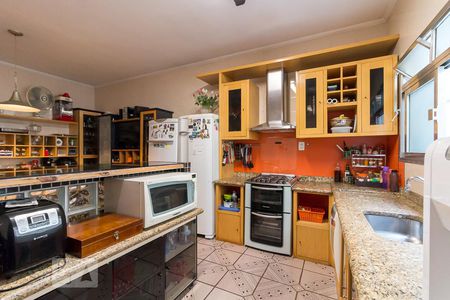 Casa à venda com 184m², 3 quartos e 3 vagasCozinha