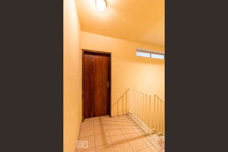 Casa à venda com 184m², 3 quartos e 3 vagasCorredor