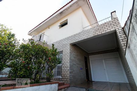 Casa à venda com 184m², 3 quartos e 3 vagasFachada da casa
