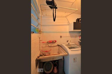 Casa à venda com 152m², 3 quartos e 1 vagaÁrea de Serviço