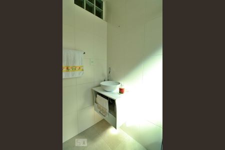 Casa à venda com 152m², 3 quartos e 1 vagaBanheiro da Suíte 2