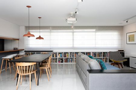 Sala de apartamento à venda com 4 quartos, 196m² em Paraíso, São Paulo