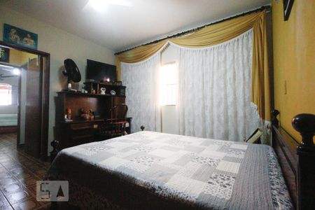 Casa à venda com 220m², 3 quartos e 2 vagasQuarto 2