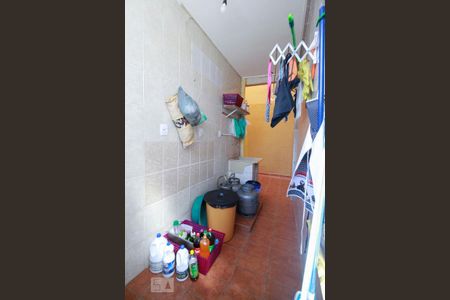 Casa à venda com 220m², 3 quartos e 2 vagasÁrea de serviço 2