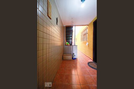 Casa à venda com 220m², 3 quartos e 2 vagasQuintal 