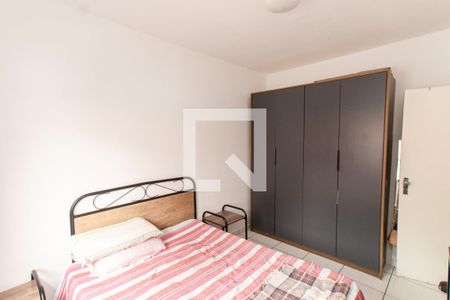 Casa à venda com 120m², 5 quartos e 2 vagasCasa 2 - Quarto 1