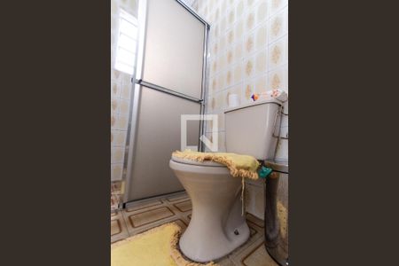 Casa à venda com 120m², 5 quartos e 2 vagasCasa 2 - Banheiro 2