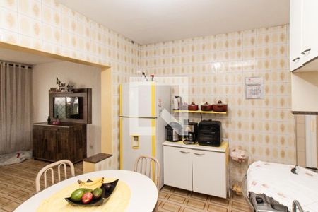 Casa à venda com 120m², 5 quartos e 2 vagasCasa 2 - Cozinha