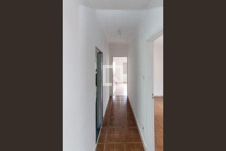 Casa à venda com 120m², 5 quartos e 2 vagasCorredor