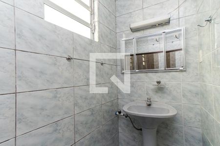 Casa à venda com 120m², 5 quartos e 2 vagasBanheiro