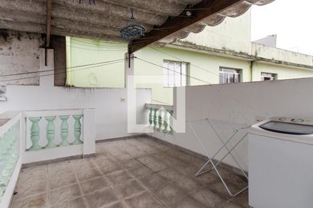 Casa à venda com 120m², 5 quartos e 2 vagasCasa 2 - Área de Serviço