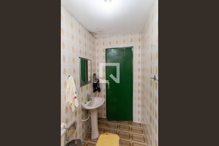 Casa à venda com 120m², 5 quartos e 2 vagasCasa 2 - Banheiro 2