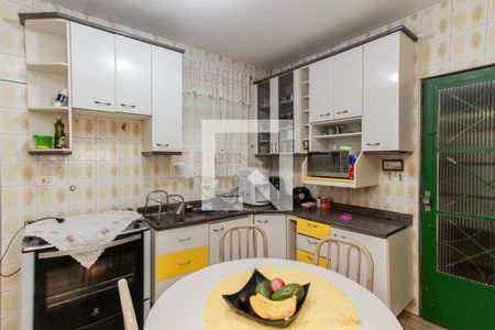 Casa à venda com 120m², 5 quartos e 2 vagasCasa 2 - Cozinha