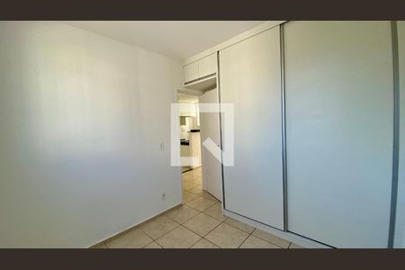 Quarto 1 de apartamento para alugar com 2 quartos, 46m² em Estrela do Oriente, Belo Horizonte