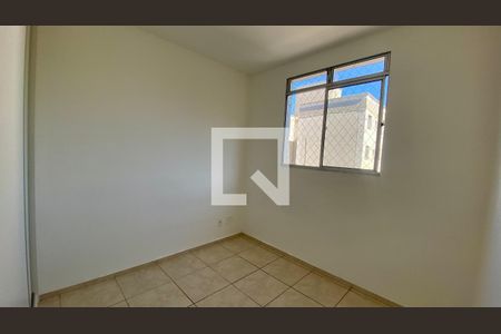 Quarto 1 de apartamento para alugar com 2 quartos, 46m² em Estrela do Oriente, Belo Horizonte
