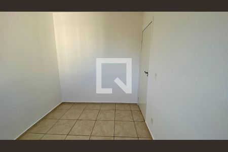 Quarto 2 de apartamento para alugar com 2 quartos, 46m² em Estrela do Oriente, Belo Horizonte
