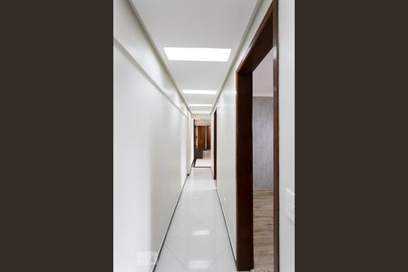 Apartamento à venda com 70m², 3 quartos e 2 vagasCorredor