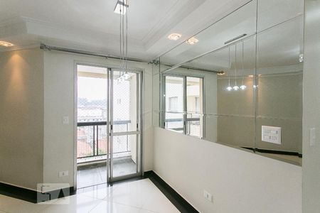 Sala de apartamento para alugar com 3 quartos, 70m² em Jardim Vila Formosa, São Paulo