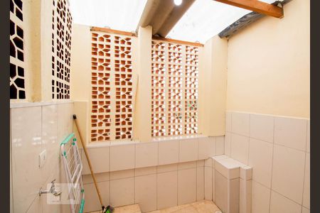 Casa para alugar com 54m², 1 quarto e sem vaga Casa para alugar com 54m², 1 quarto e sem vagaÁrea de serviço