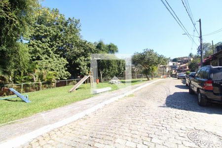 Casa de condomínio à venda com 180m², 3 quartos e 2 vagasÁrea comum