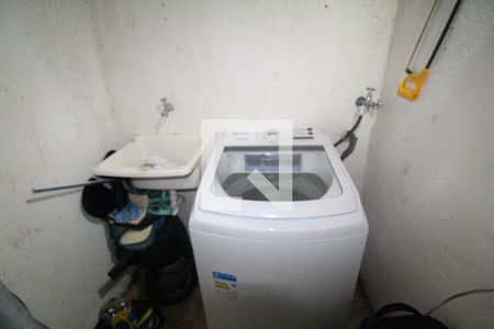 Casa de condomínio à venda com 180m², 3 quartos e 2 vagasÁrea de Serviço