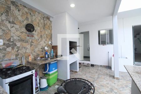 Casa de condomínio à venda com 180m², 3 quartos e 2 vagasÁrea gourmet (área externa)