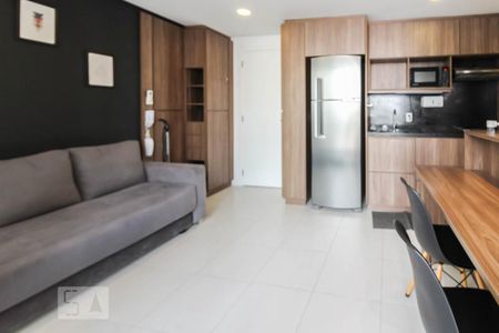 Studio para alugar com 35m², 1 quarto e 1 vaga Studio para alugar com 35m², 1 quarto e 1 vagaSala