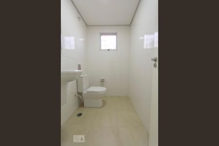 Studio à venda com 100m², 4 quartos e sem vaga Studio à venda com 100m², 4 quartos e sem vagaBanheiro