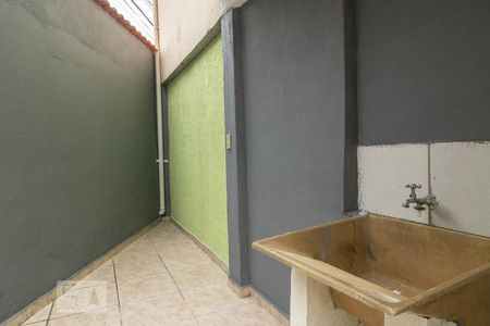 Casa para alugar com 50m², 1 quarto e sem vagaÁrea de Serviço