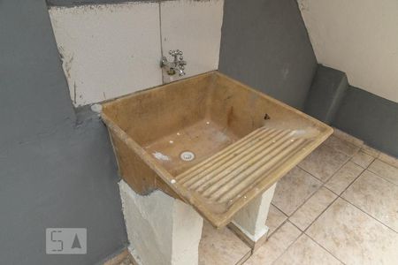 Casa para alugar com 50m², 1 quarto e sem vagaÁrea de Serviço