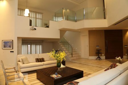 Apartamento à venda com 302m², 3 quartos e 4 vagasSala