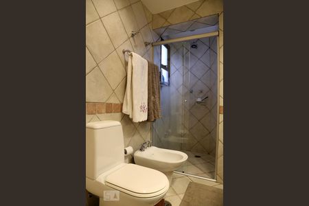 Apartamento à venda com 302m², 3 quartos e 4 vagasBanheiro da Suíte 3