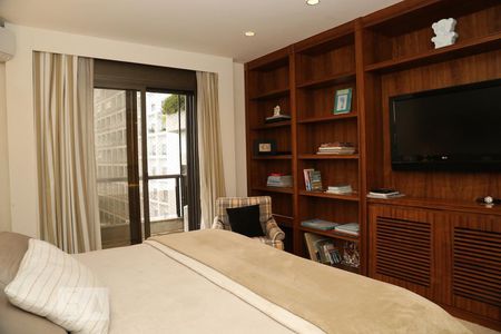 Apartamento à venda com 302m², 3 quartos e 4 vagasSuíte 3