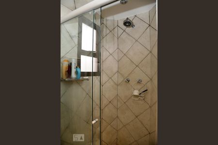 Apartamento à venda com 302m², 3 quartos e 4 vagasBanheiro da Suíte 3