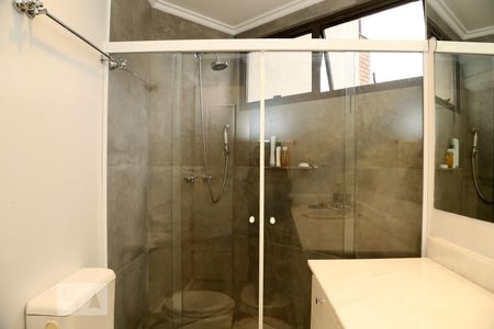 Apartamento à venda com 302m², 3 quartos e 4 vagas	Banheiro da Suíte 1