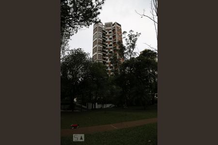 Apartamento à venda com 302m², 3 quartos e 4 vagasFachada