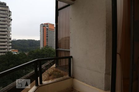 Apartamento à venda com 302m², 3 quartos e 4 vagasVaranda da Sala