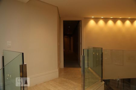 Apartamento à venda com 302m², 3 quartos e 4 vagasHall