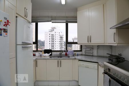 Apartamento à venda com 302m², 3 quartos e 4 vagasCozinha