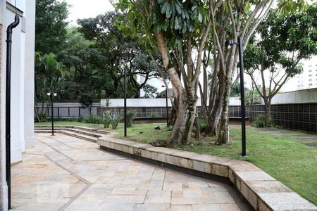 Apartamento à venda com 302m², 3 quartos e 4 vagasÁrea Externa