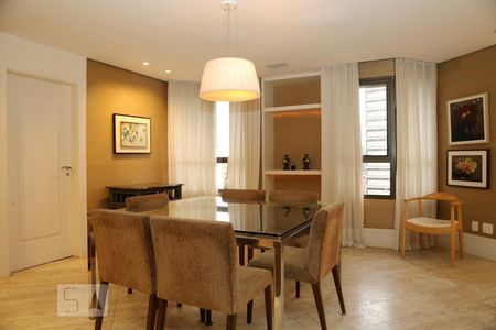 Apartamento à venda com 302m², 3 quartos e 4 vagasSala de Jantar