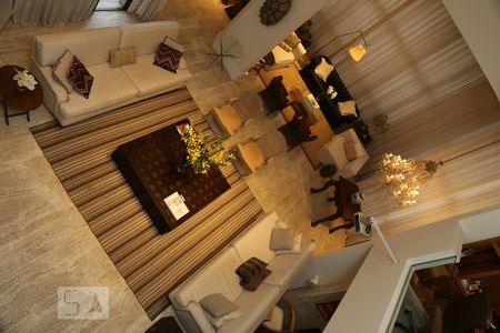 Apartamento à venda com 302m², 3 quartos e 4 vagasVista