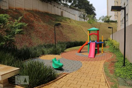 Apartamento à venda com 43m², 2 quartos e 1 vagaÁrea Comum - Playground