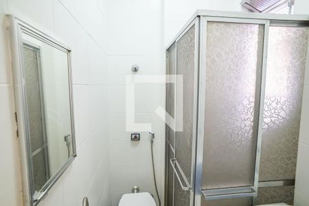 Banheiro de kitnet/studio para alugar com 1 quarto, 25m² em Centro, Rio de Janeiro